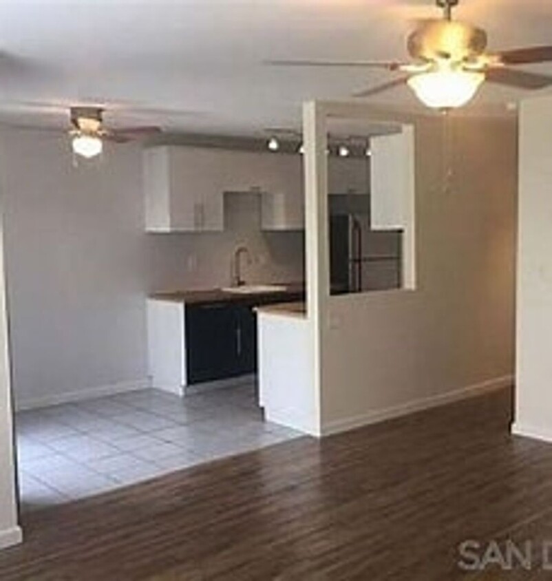 Foto principal - Charming 2BR Condo in Chula Vista