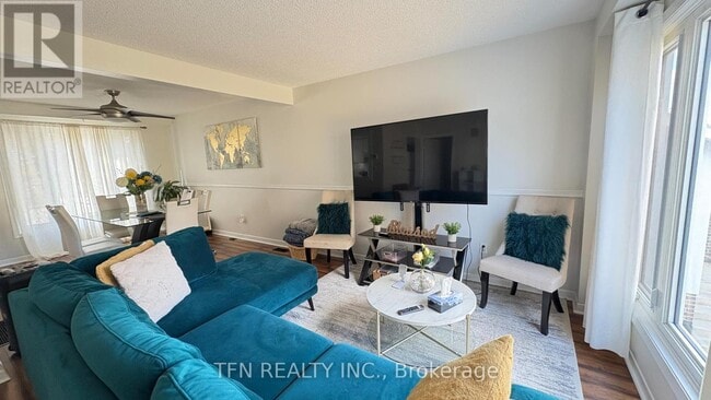 Building Photo - 301 Garden St