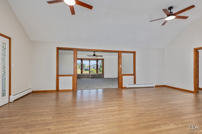 Foto del edificio - 21815 8 Mile Rd