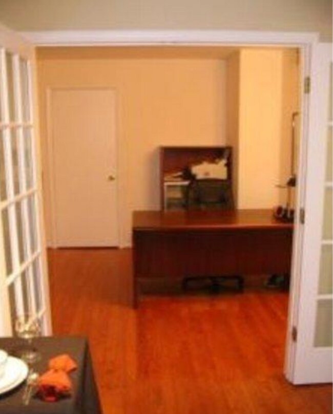 Foto del edificio - 1438 Meridian Pl NW