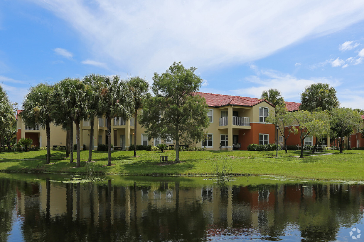 Mira Flores Apartments - Palm Beach Gardens, FL | Apartments.com