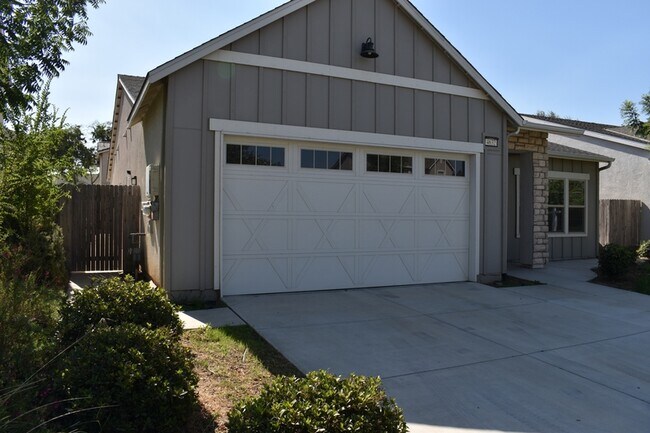 Building Photo - 4632 Beckman Way
