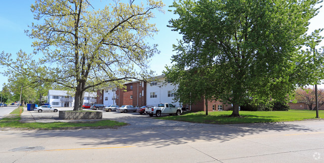 Building Photo - Northshore Apartments