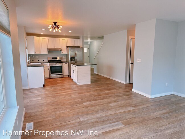 Foto del edificio - 3 br, 2.5 bath House - 2938 St Paul Street