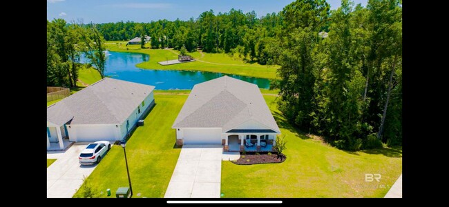 Building Photo - 16277 Laurelbrooke Lp