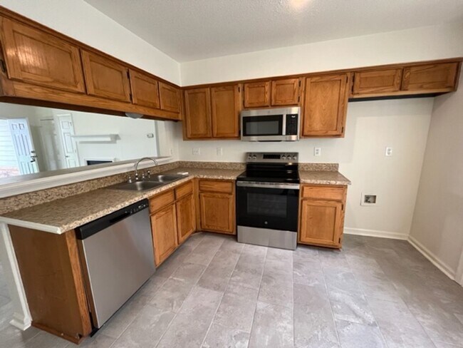 Foto del edificio - Renovated 3 Bedroom 2 Bath Home for Rent f...