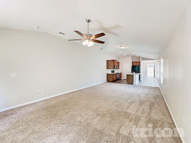 Building Photo - 8048 Meadow Walk Ln