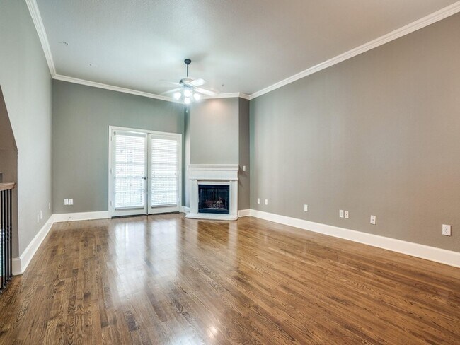 Foto del edificio - 5707 Lewis St