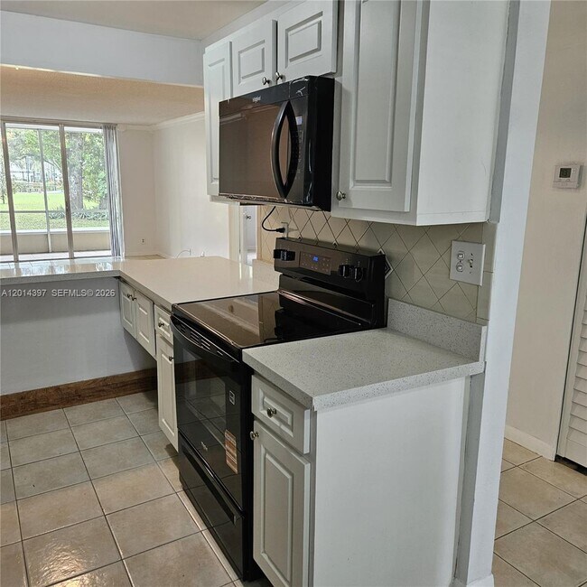 Building Photo - 3070 NW 48th Terrace