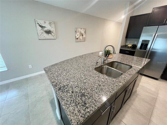 Foto del edificio - 7104 Amelia Cove Ct