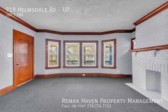 Foto del edificio - 919 Helmsdale Rd