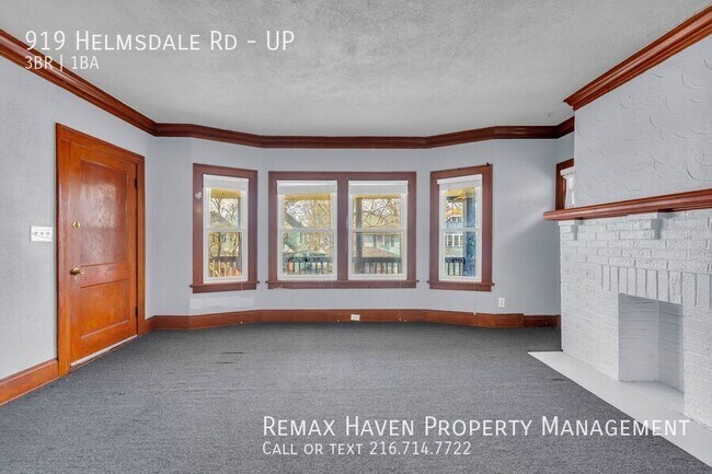 Building Photo - 919 Helmsdale Rd