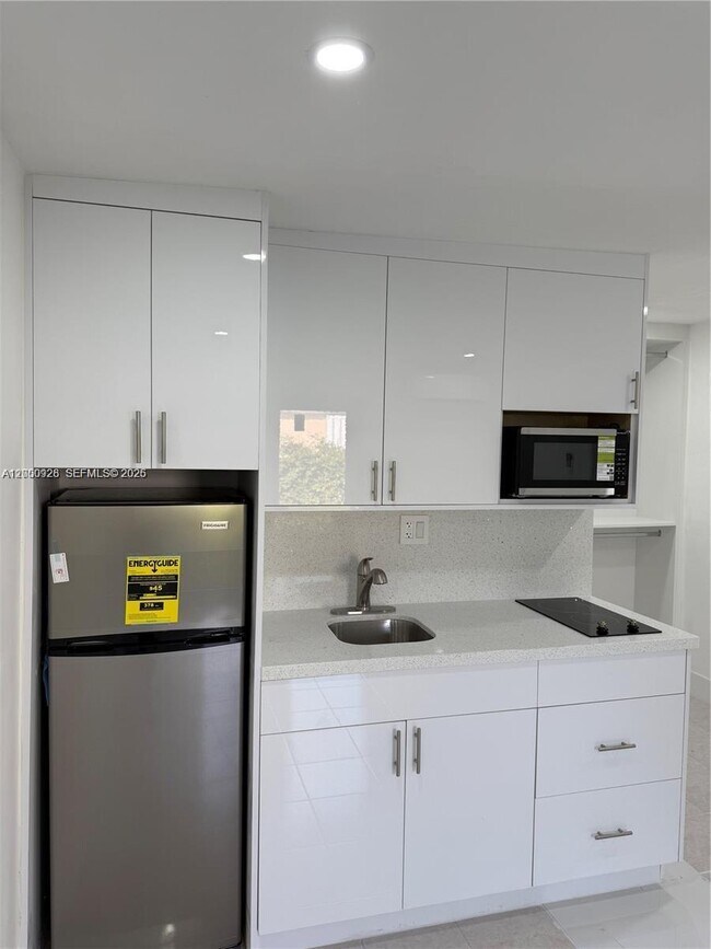 Foto del edificio - 6820 SW 5th St