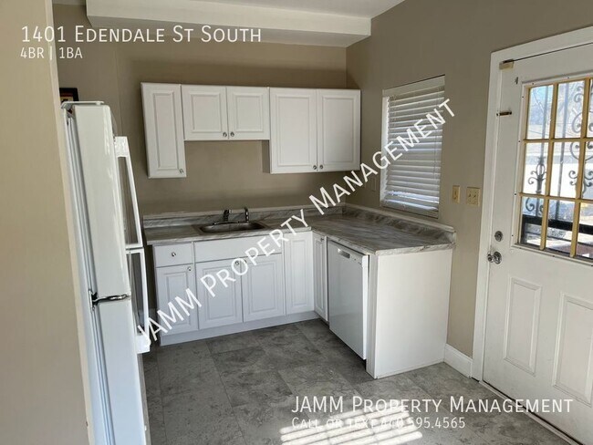Foto del edificio - Cleveland Heights: 4-Bedroom 1-Bathroom Du...