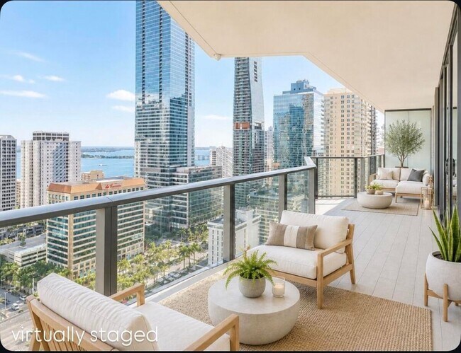 Foto del edificio - 1300 S Miami Ave