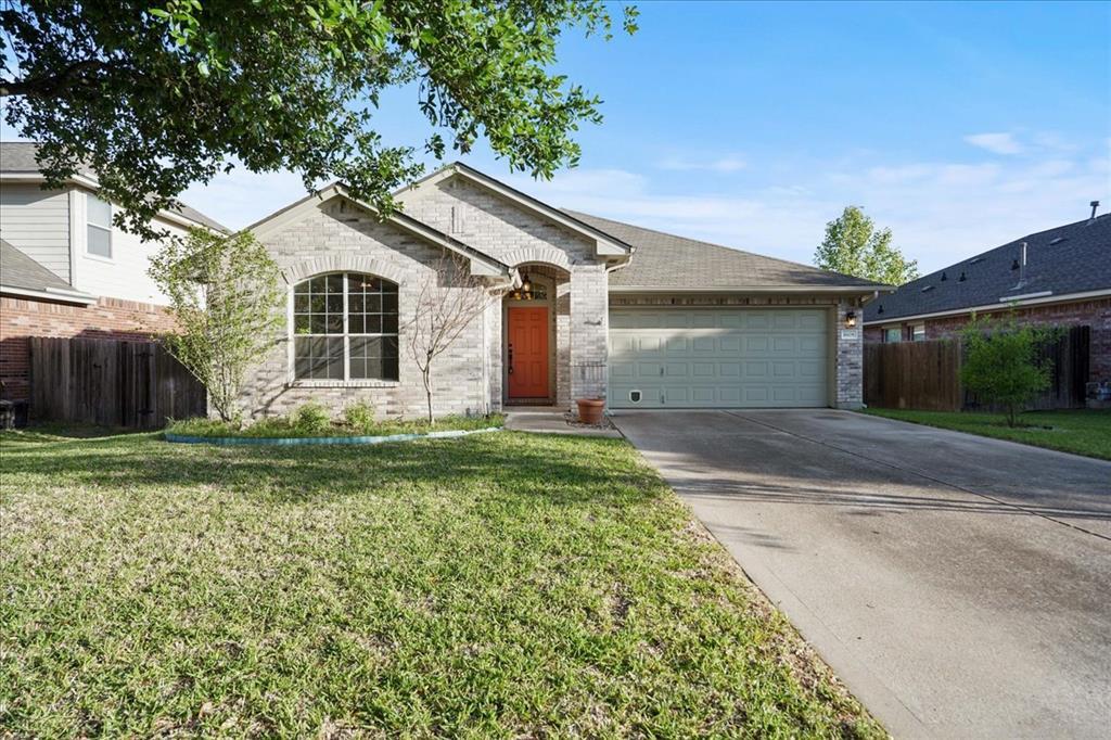 Foto principal - 1608 Goddard Bluff Dr