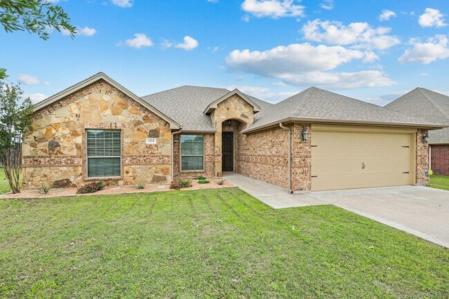 Foto del edificio - 104 Cold Track Dr