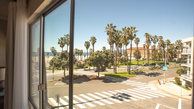 Building Photo - Ocean Condos- All Ocean View Apartments!