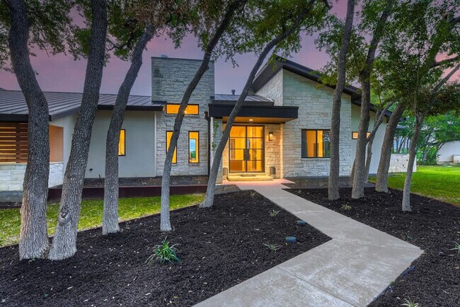 Building Photo - Heather Hills on San Gabriel! Views/Pool/2...
