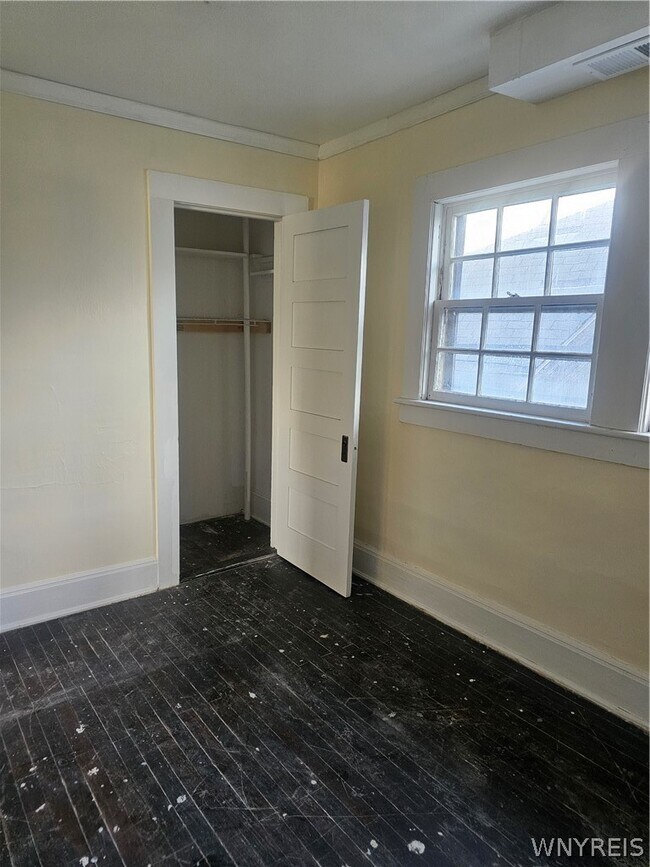 Foto del edificio - 714 Buffalo Ave