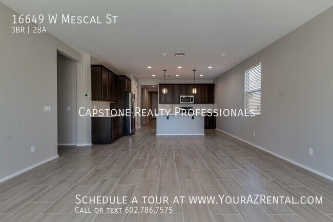 Foto del edificio - 16649 W Mescal St