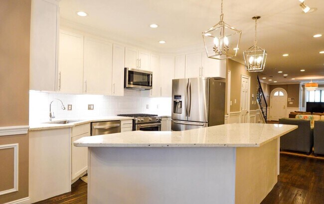 Foto del edificio - 827 4th St NE