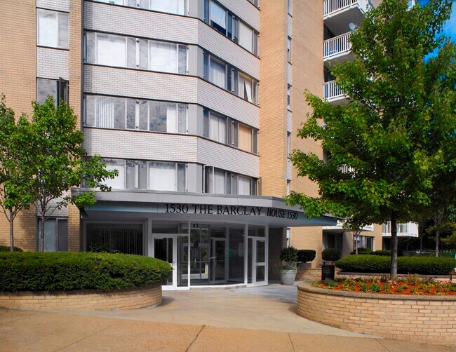Foto del edificio - 1160 Beacon St