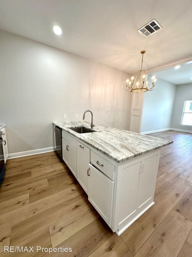Building Photo - 3 br, 2 bath House - 13759 Rivanna Ln