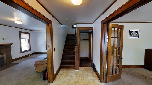 Building Photo - 814 Sybil St
