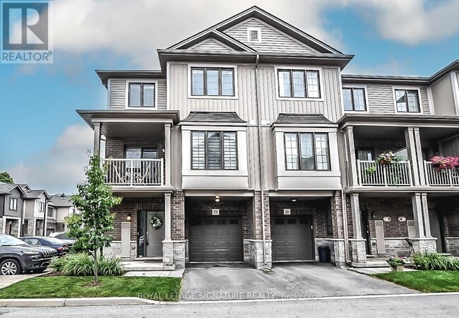 Photo du bâtiment - 377-377 Glancaster Rd