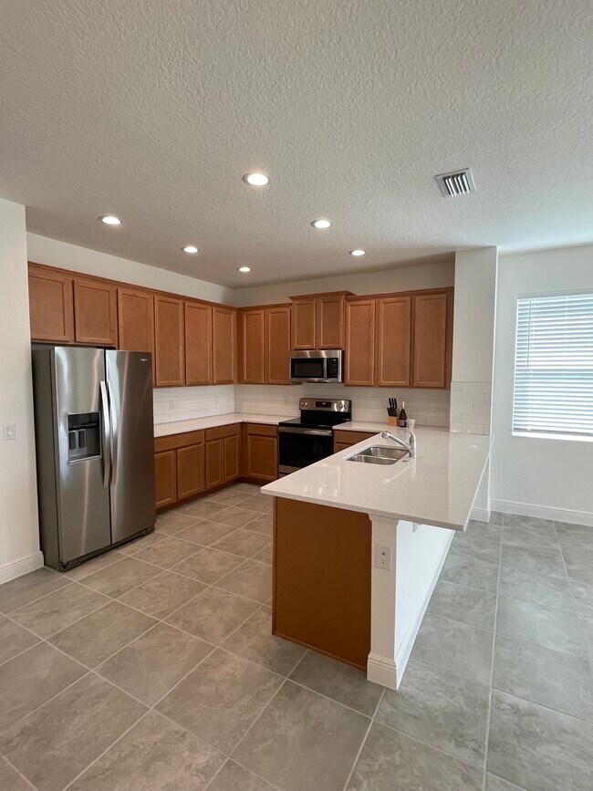 Foto del edificio - 5055 Tibet court