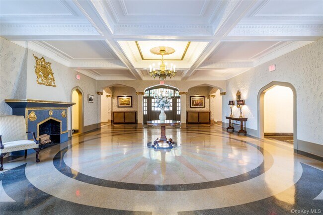 Foto del edificio - 12 Hempstead Ave