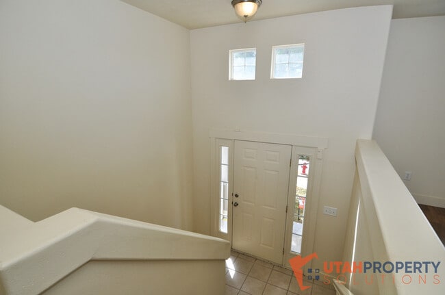 Foto del edificio - 4844 W Cold Springs Cir