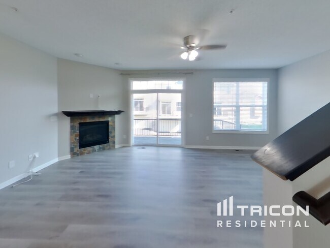 Foto del edificio - 8303 Norwood Ln N