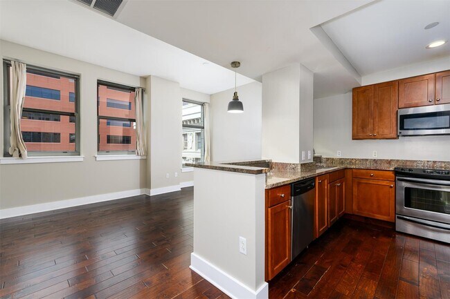 Foto del edificio - 300-314 N Broadway