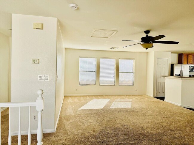 Foto del edificio - Great Floor Plan!!!