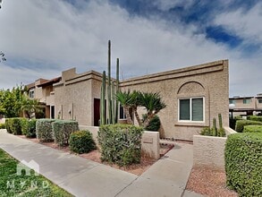 Building Photo - 20233 N 21st Dr