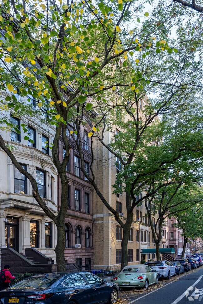 Foto del edificio - 160 W 77th St