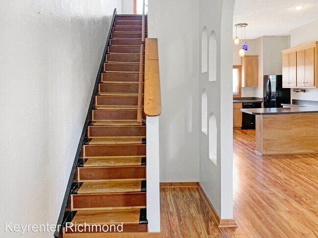 Building Photo - 2 br, 1.5 bath House - 506 N 23rd St