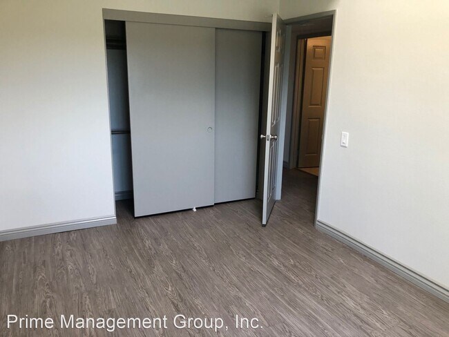 Building Photo - 2 br, 2 bath House - 411 Coral Reef Dr. #36