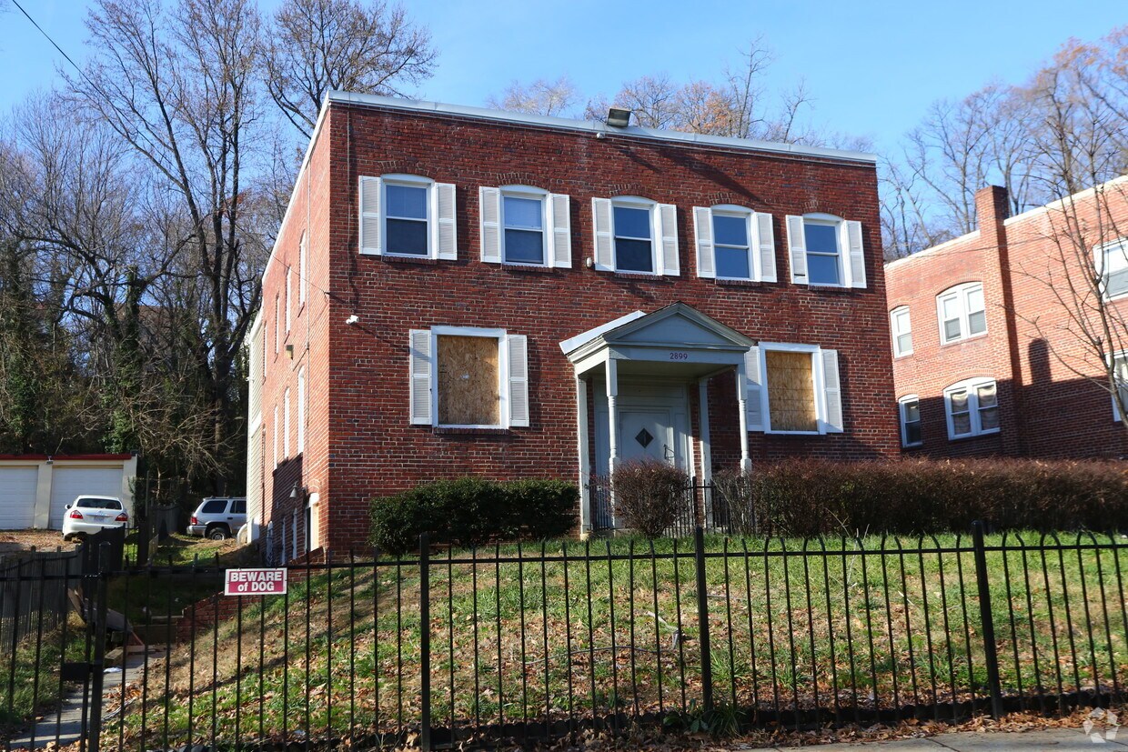 Primary Photo - 2899 Hartford St SE