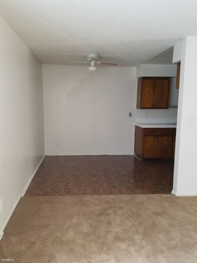 Foto del edificio - 12638 Cedar Ave