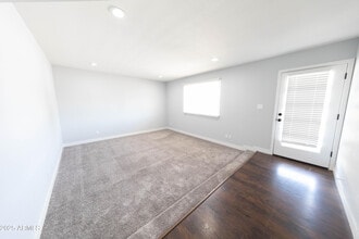 Building Photo - 2144 S Los Feliz Dr