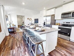 Building Photo - 595 Sterling Pl