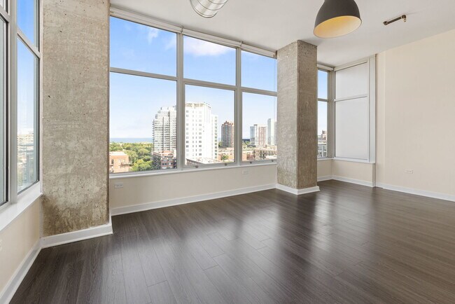 Foto del edificio - 50 E 16th St