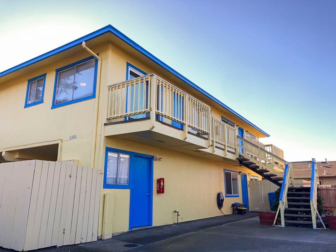 5386 Carolyn [PRM Brittany] (3) Apartment for Rent in Eureka, CA