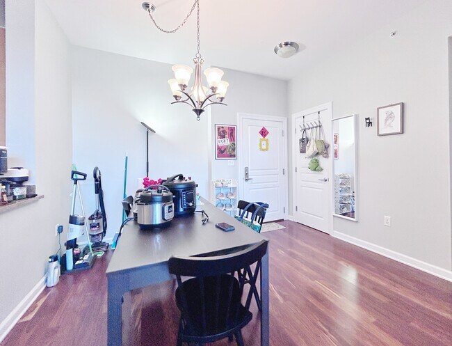 Photo - 4 Repton Pl Townhome