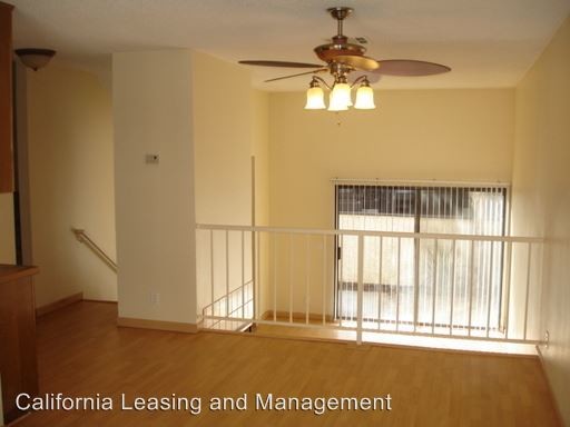 Foto del edificio - 2 br, 2.5 bath House - 18014 River Circle #4