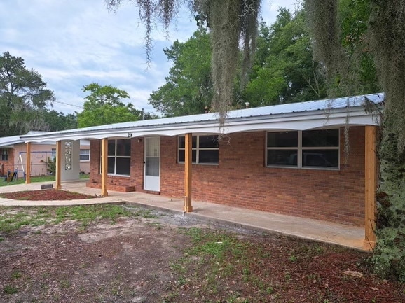 Primary Photo - 214 Stillwell Ave