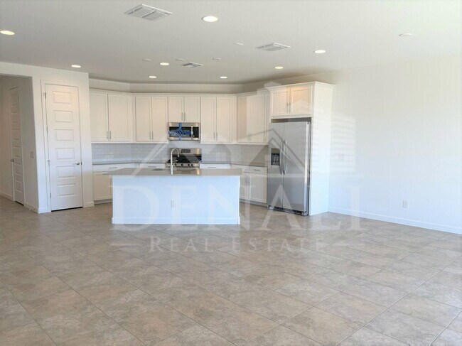 Foto del edificio - 4622 N 192nd Ln